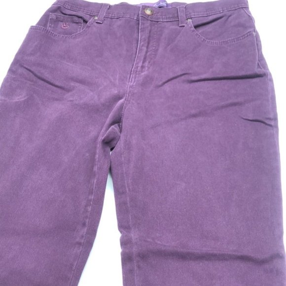 LIKE NEW GLORIA VANDERBILT HIGH RISE PURPLE DRESS JEANS 10/30x28 ⭐ - Picture 5 of 12